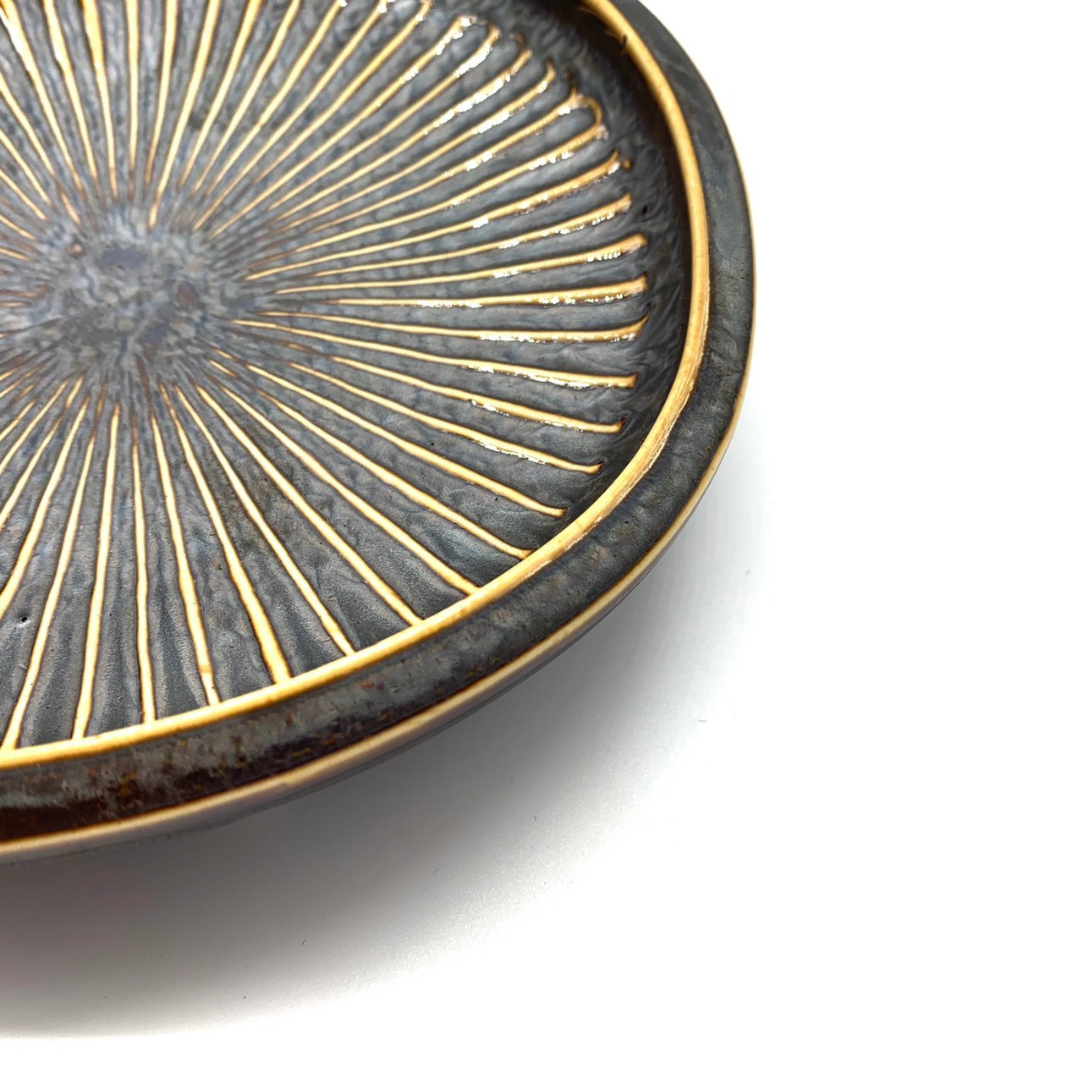 美濃の古陶 瀬戸・美濃の古染付と石皿 (1979年) |本 | 通販 | Amazon