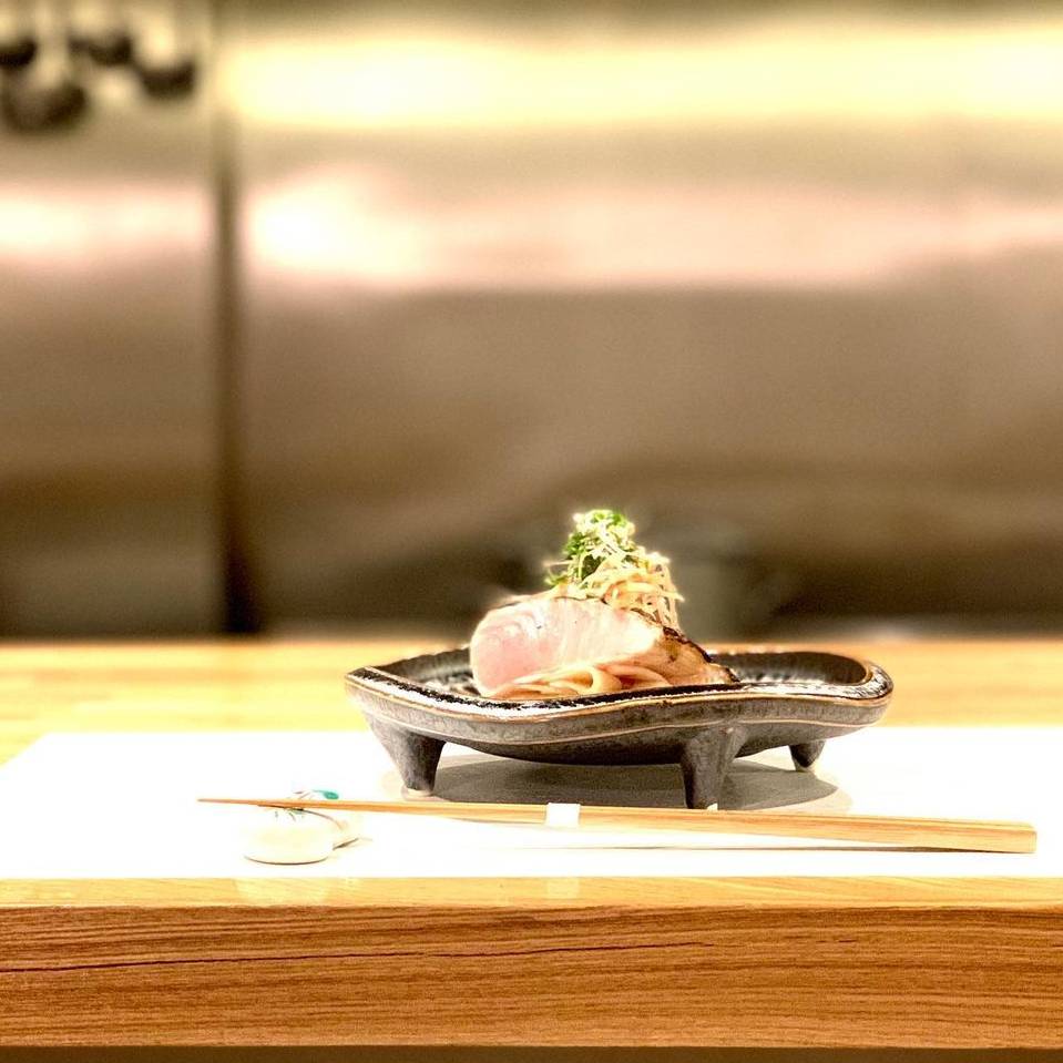 美濃焼KUJAKU 脚付皿 – おしゃれな食器専門店『SYOKKIDANA』