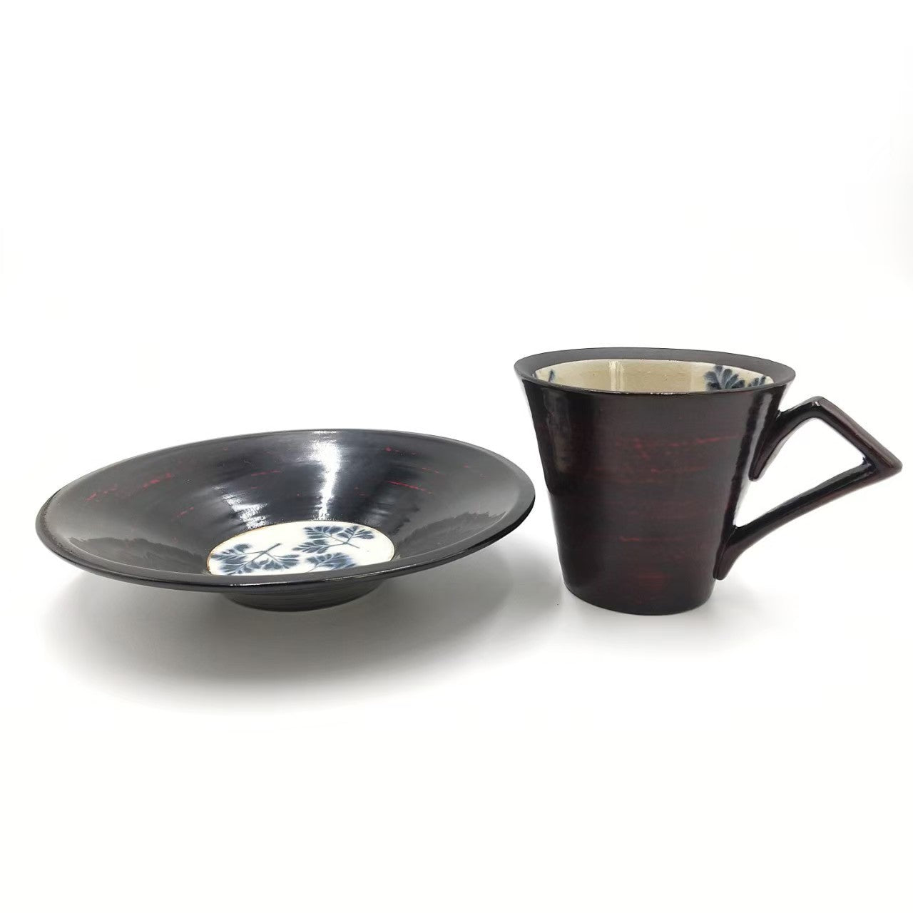 美濃焼□漆 シダ□コーヒーカップ＆ソーサーセット 曙（黒